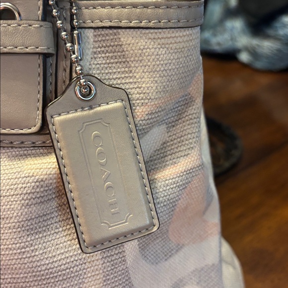 Coach North South Optic Linen Hobo Bag Gray Tan Peach Ivory A1260-F19268 - Picture 3 of 11